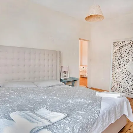 Apartment Hand Made Bali Style Top Central Sofia